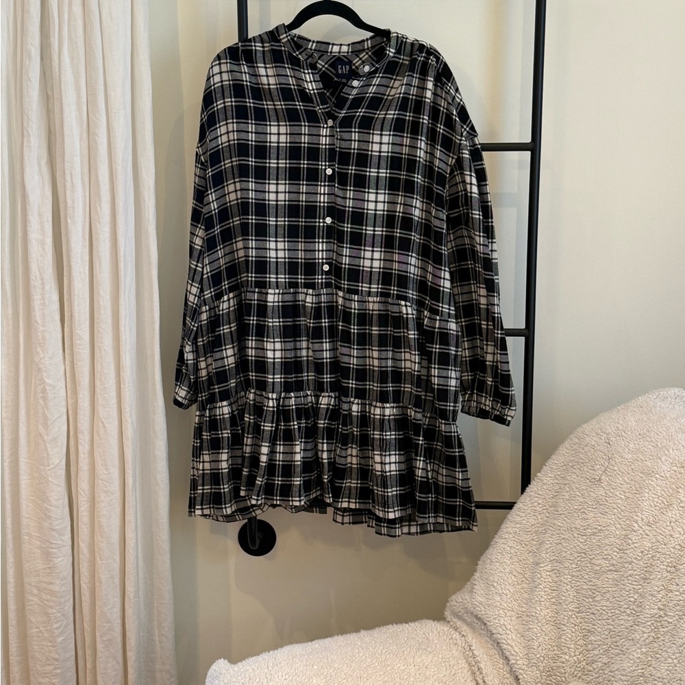 GAP Black and White Flannel Plaid Dress
